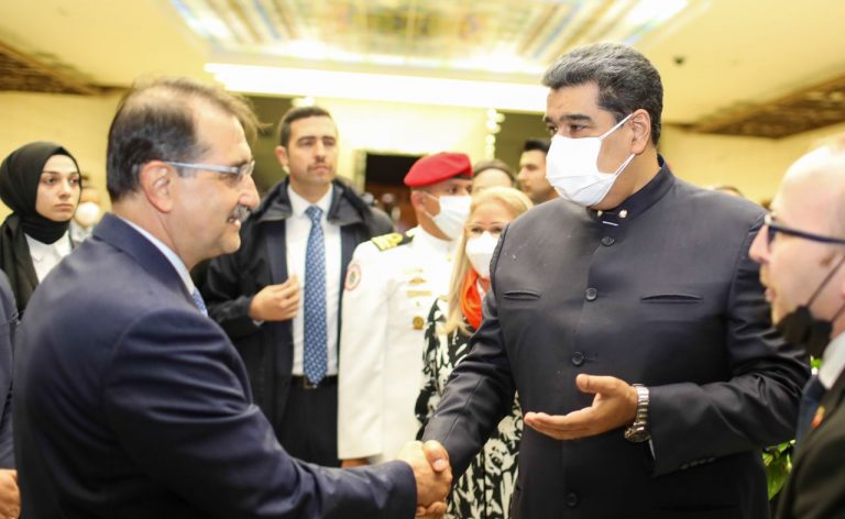 Presidente Maduro inicia gira euroasiática con amplia agenda de cooperación