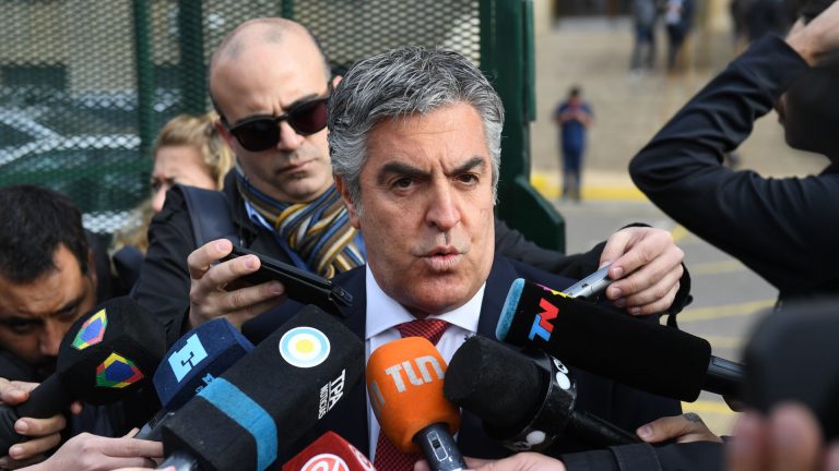 Alertan ante pérdida de datos del atacante a Cristina