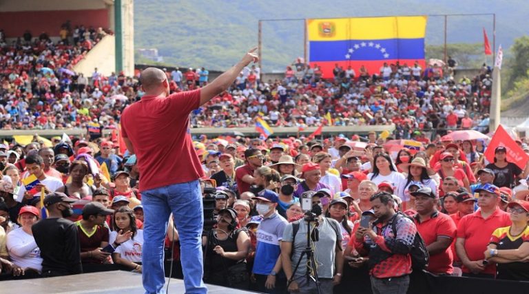 Jefe de Estado felicita a las estructuras de base juramentadas en Trujillo y Miranda